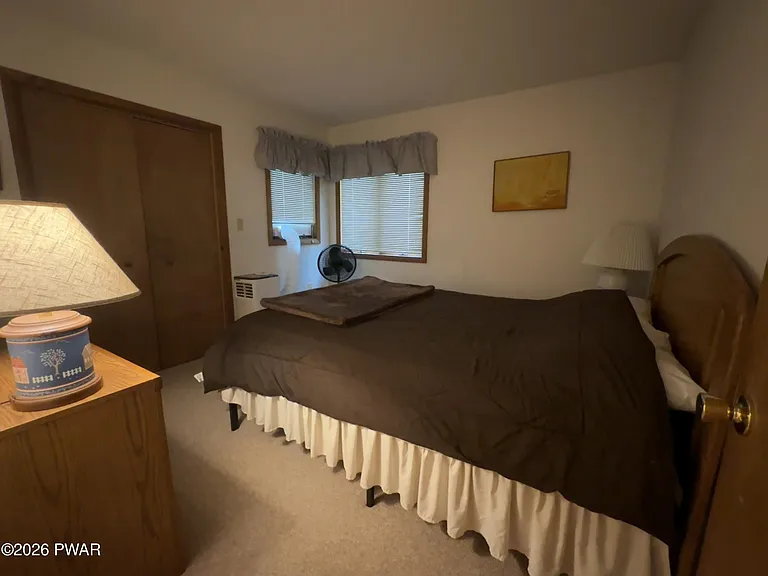 130 Lakeview Ter — Photo 17