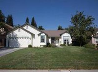 417 S Maple Dr, Reedley, CA 93654