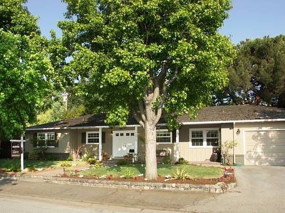 1st image of 1875 Oak Knoll Ln