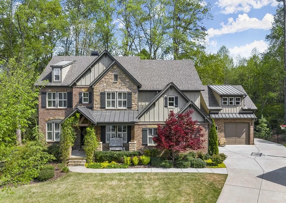 1st image of 523 Highland Dr