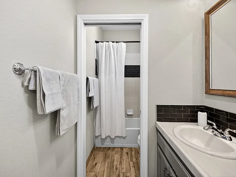 390 Caravaggio Cir — Photo 46
