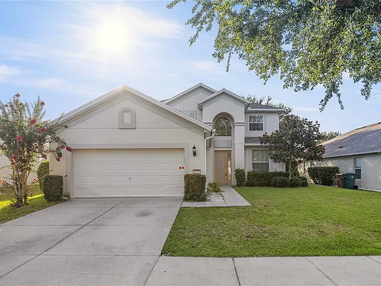 4073 SW 47th Ct — Photo 2