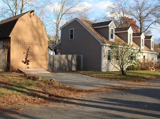 48 Island Rd, Norton, MA 02766