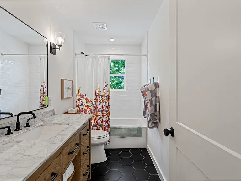 Upstairs shared bath.