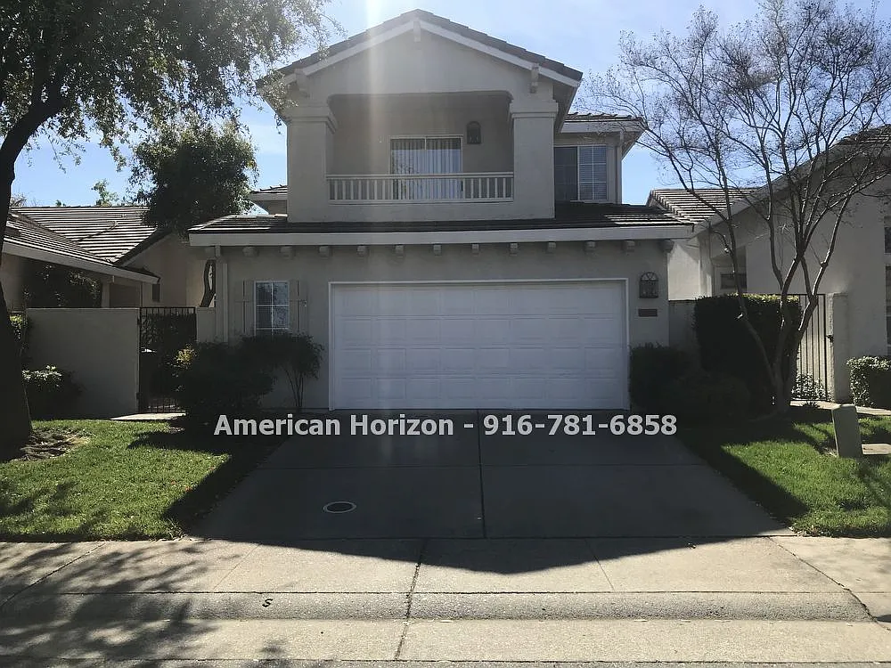 1611 Palatia Dr photo 1