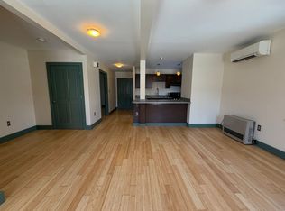 151 S Champlain St #1, Burlington, VT 05401