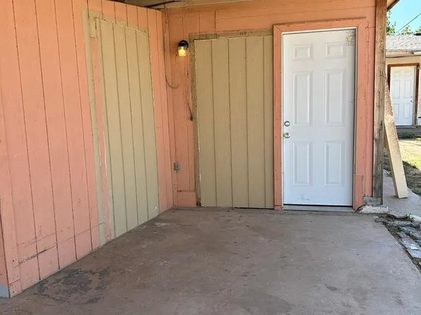 1405 S Baird St #C, Midland, TX 79701