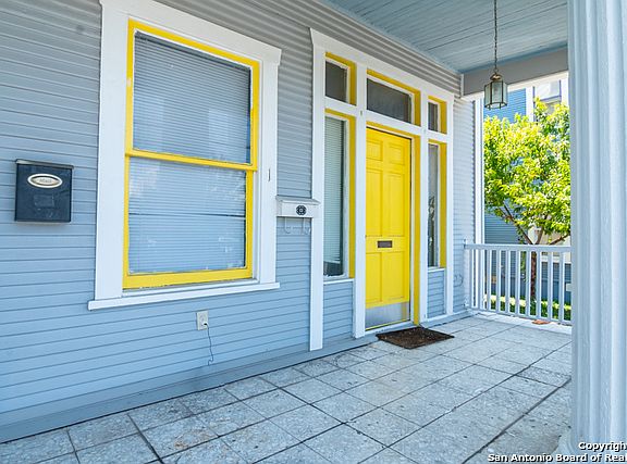 2nd image of 210 E Arsenal #2