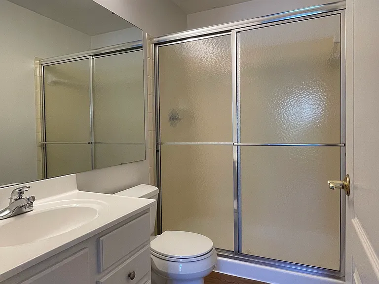 301 Skyview Ct — Photo 11