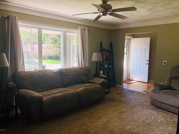 3rd image of 2616 Bach Ave