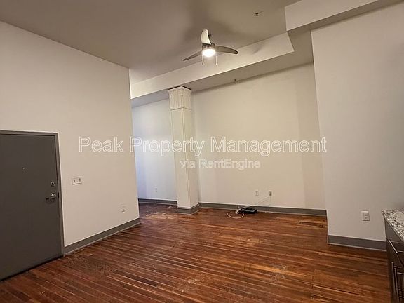 4th image of 1209 Hull St #206