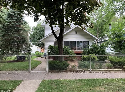 1377 Jefferson Ave Photo 1