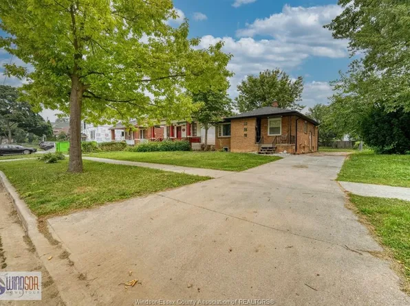 736 Partington Ave, Windsor, ON N9B 2N7