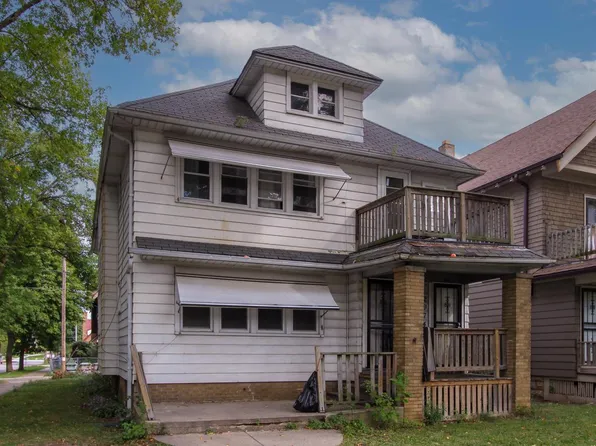 2974 North 45th STREET, Milwaukee, WI 53210