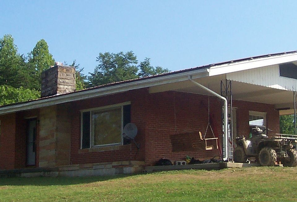 2nd image of 8962 Us Highway 460 E
