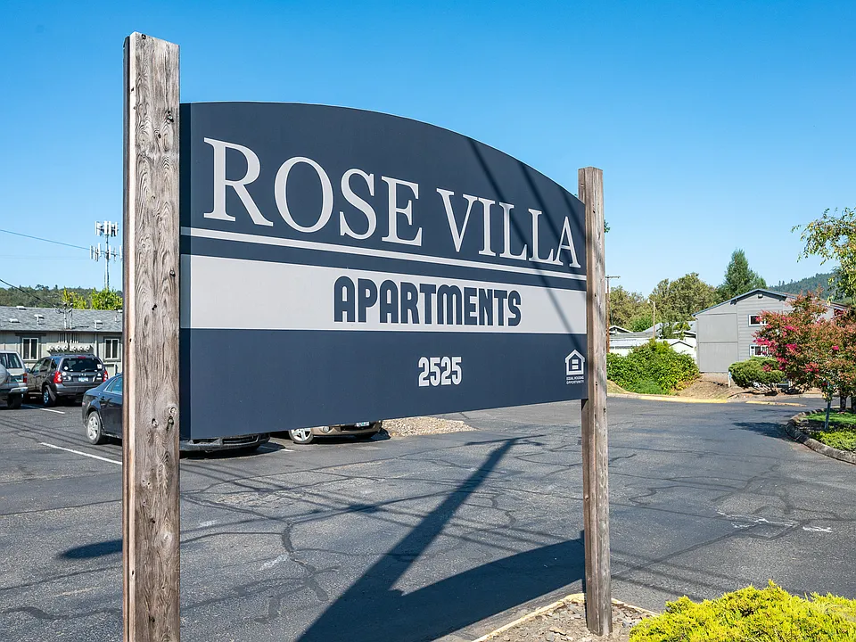 Rose Villa Apartments