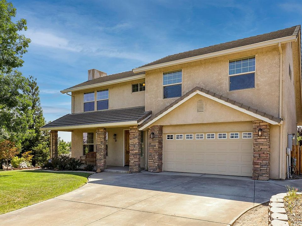 1st image of 70 Cormorant Dr