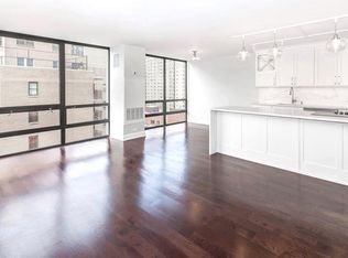 1328 N Astor St, Chicago, IL 60610