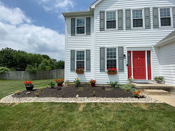 3rd image of 6496 Highlands Ct