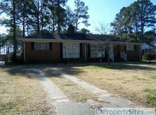 117 Cedar Rd, Chesapeake, VA 23322