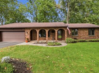 691 Finchingfield Ln, Webster, NY 14580