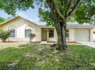 681 Elmont St NW, Palm Bay, FL 32907