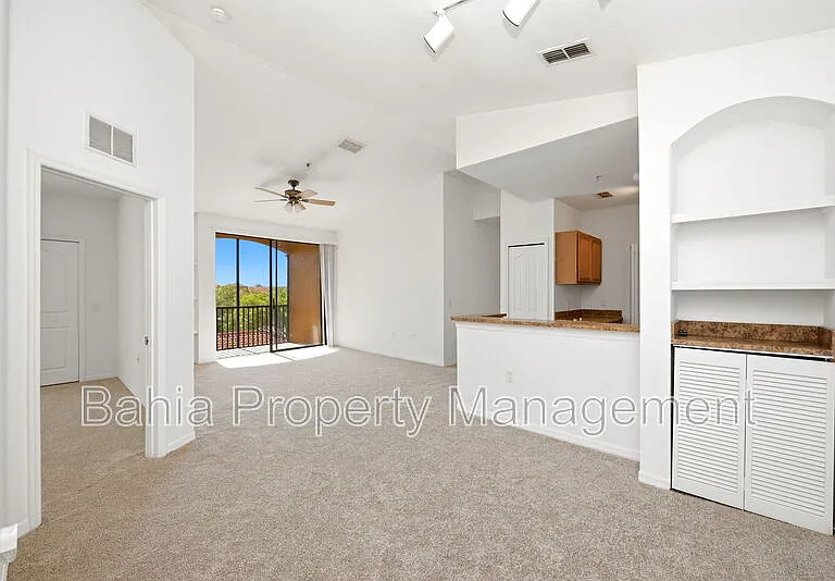 6169 Metrowest Blvd #305 — Photo 3
