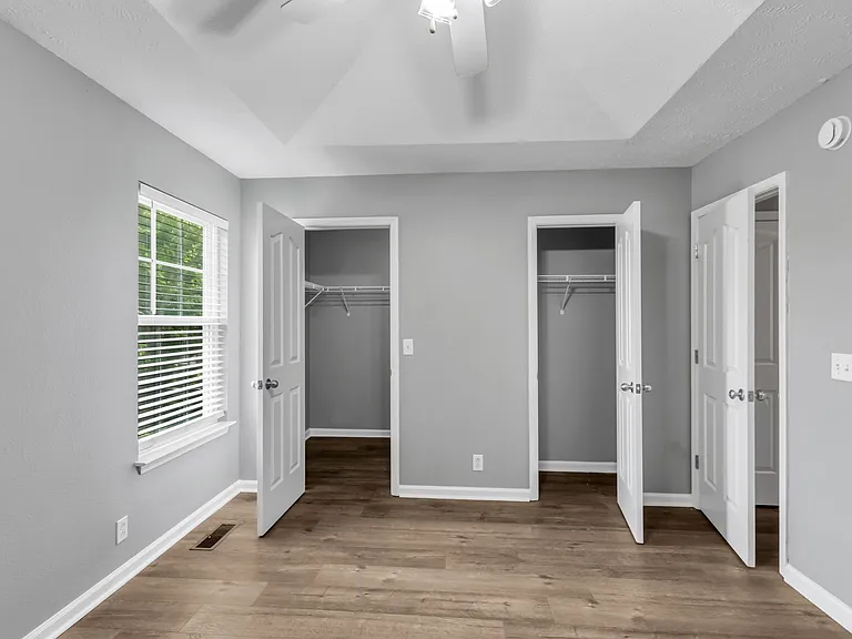 414 Arapaho Dr — Photo 13