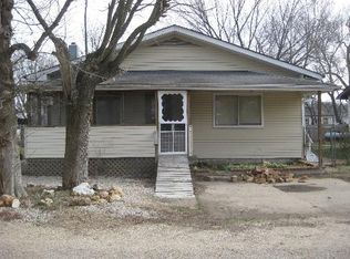 260 Mill St, Ellington, MO 63638