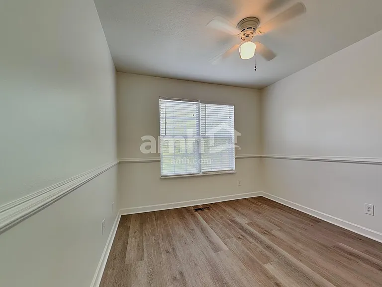 7036 Sage Ln — Photo 12