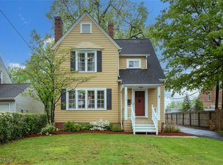 1492 Lyndhurst Rd, Lyndhurst, OH 44124