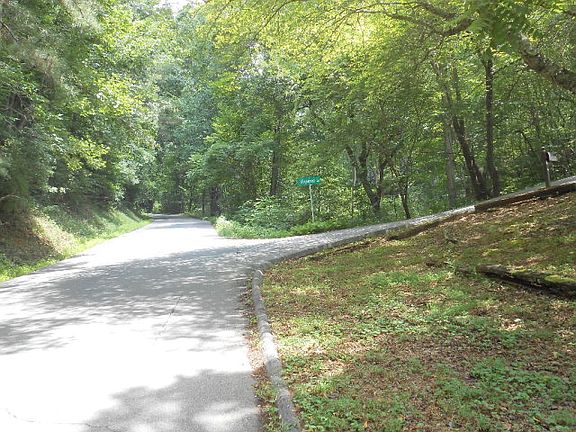2nd image of 323 Town Mountain Dr