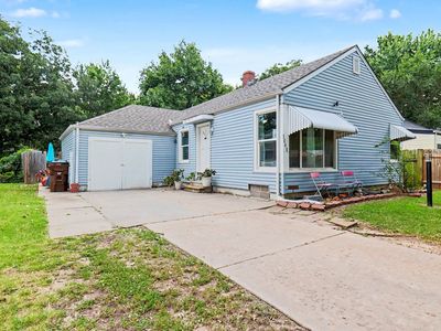 1048 N Pershing St, Wichita, KS, 67208
