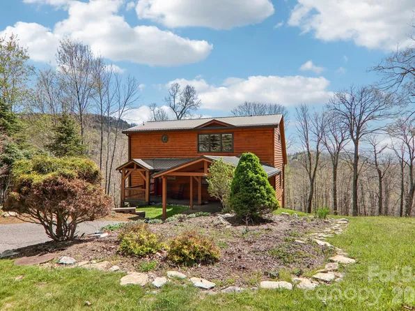 186 Cottage Ln, Mars Hill, NC 28754