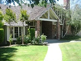 2471 W Sample Ave photo 1
