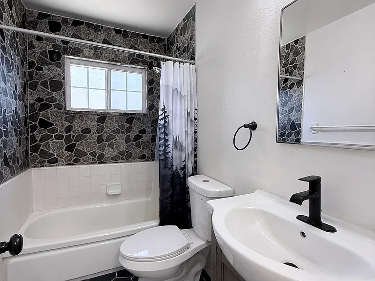 175 S Vallejo Way — Photo 11