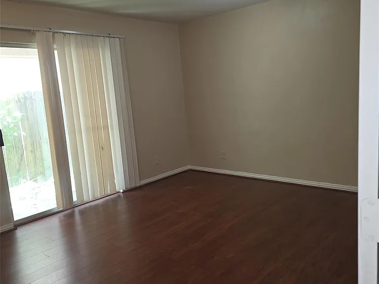 12411 Urban Dale Ct — Photo 13