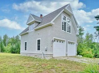 67 Regatta Dr #2, Freeport, ME 04032