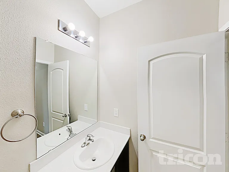 6008 Obsidian Creek Dr — Photo 15