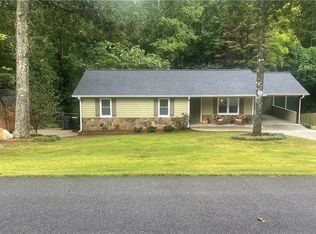 27 Oak Ridge Way, Bremen, GA 30110