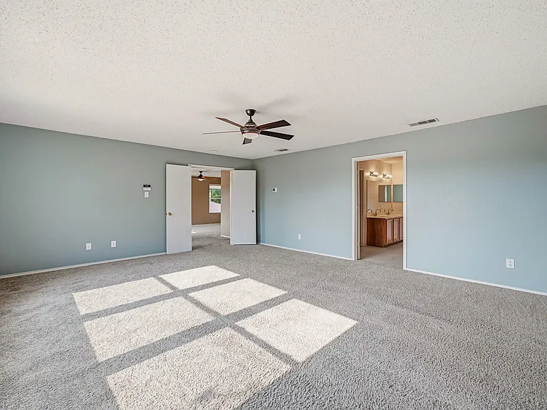 5237 Bedfordshire Dr — Photo 16