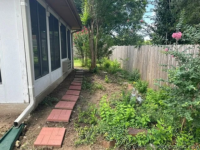 6365 S 85th East Ave — Photo 5