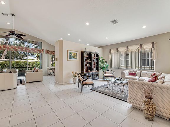 4th image of 8878 Via Tuscany Drive