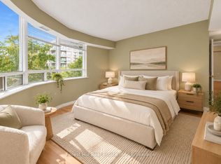 555 Wilson Heights Blvd #308, Toronto, ON M3H 6B5