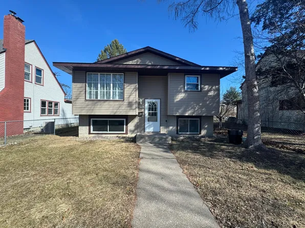 1376 Danforth St, Saint Paul, MN 55117