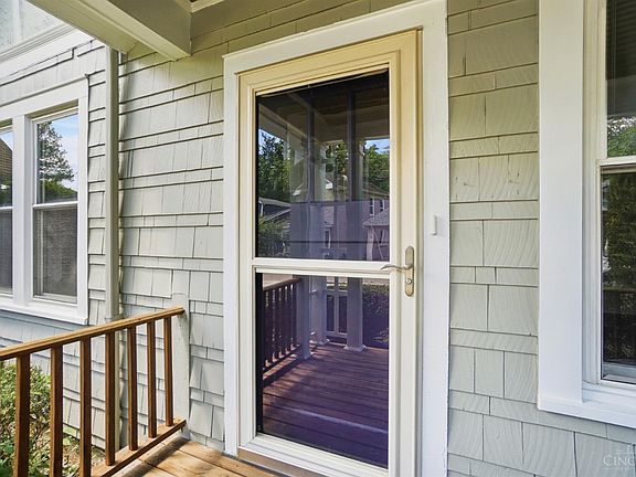 5th image of 4377 Virginia Ave