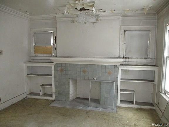 2nd image of 9725 N Martindale St