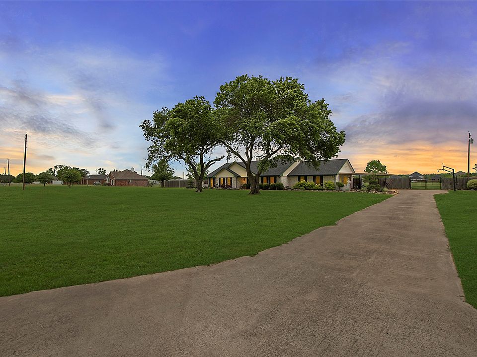 1st image of 13699 Hollow Creek Dr