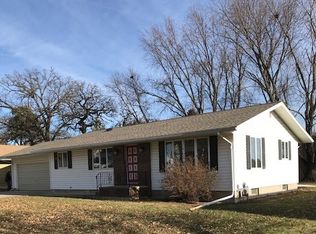 747 Main St, Emmons, MN 56029