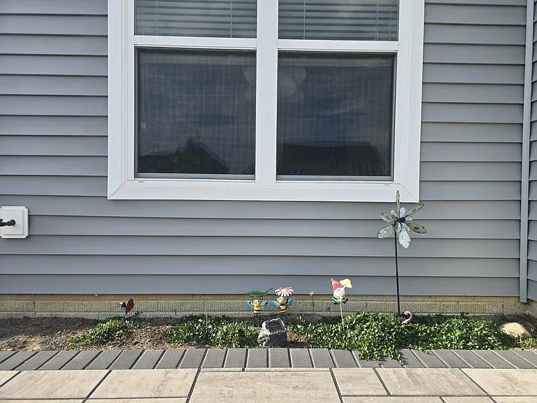 161 Solstice Rd — Photo 31